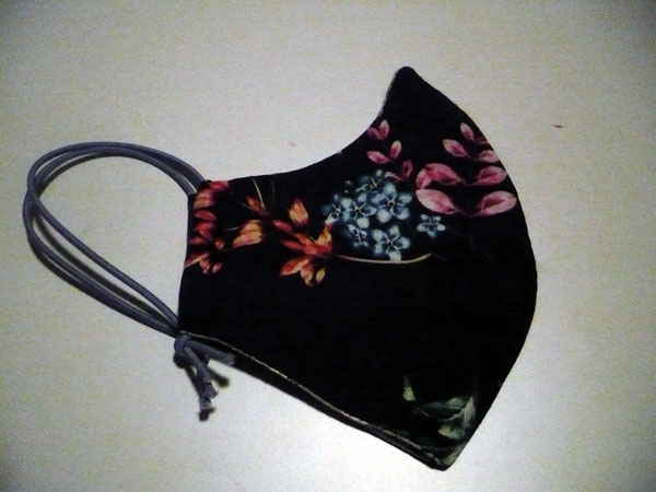 Maske04BB
